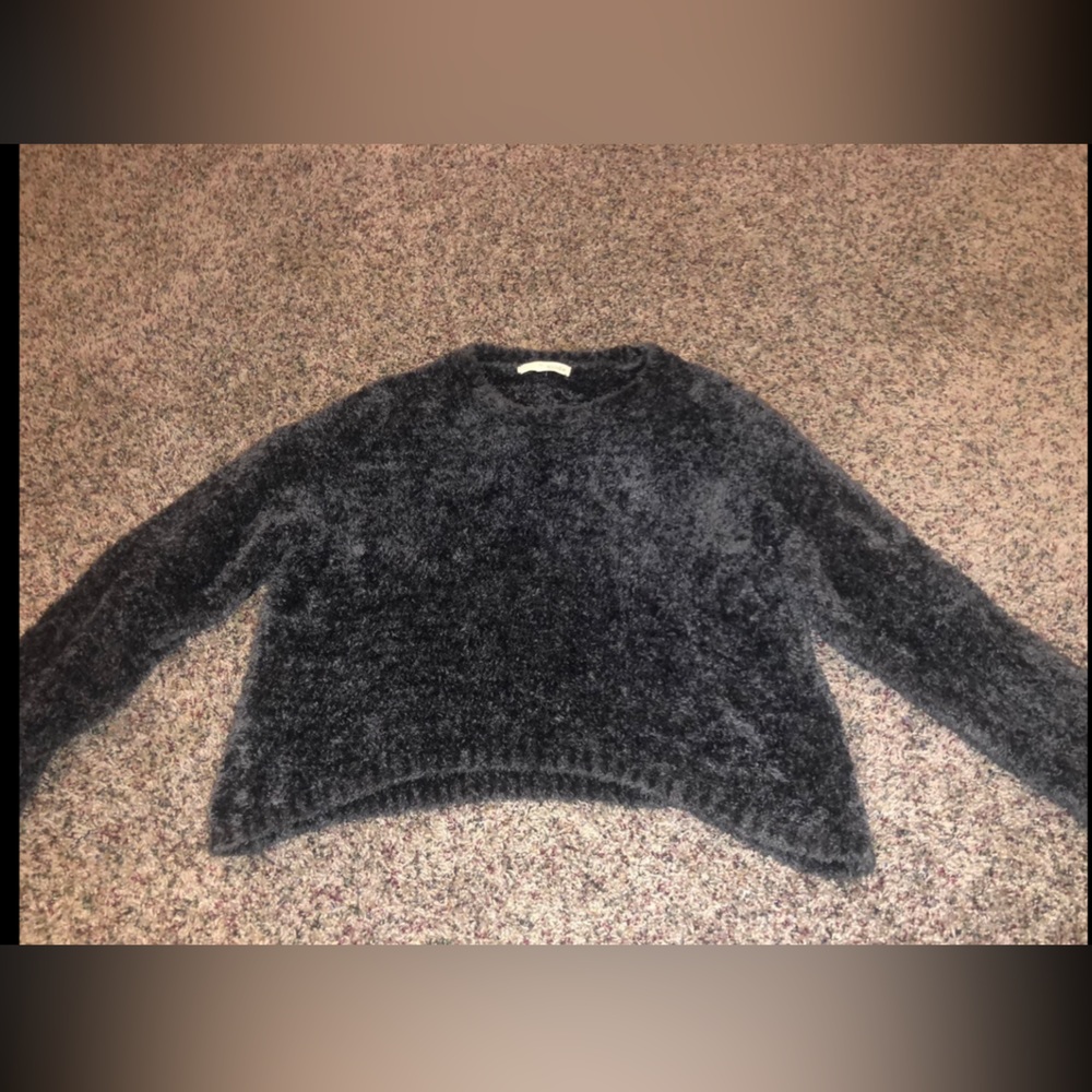 Rewind‎ Sweater